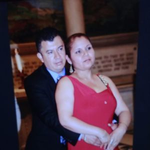 Meet your Posher, Cesar